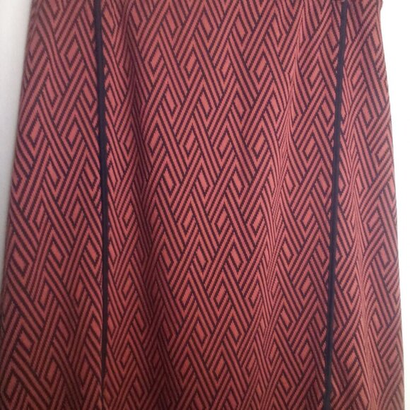 Southern Lady Petite Skirt PS Pull On Stretch Pattern Red Black - Picture 11 of 14
